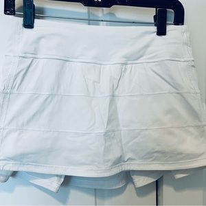 Pace Rival Mid-Rise Skirt